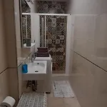 בית הארחה Dube Apartment, 100m 3*