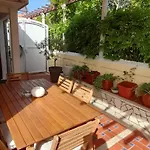 Vendégház Dube Apartment, 100m