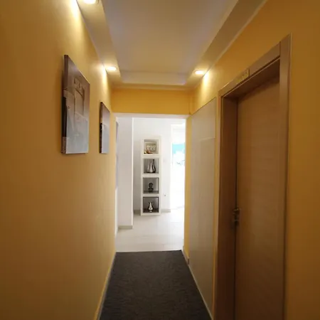 Vendégház Dube Apartment, 100m