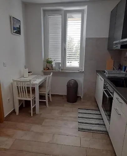 Dube Apartment, 100m